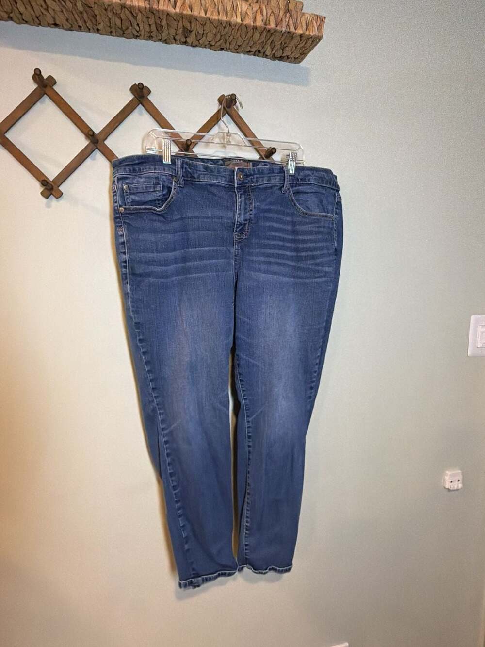 Torrid Boyfriend Straight Jeans Size 22R